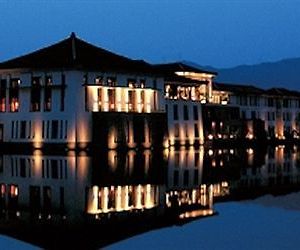 Fuchun Resort